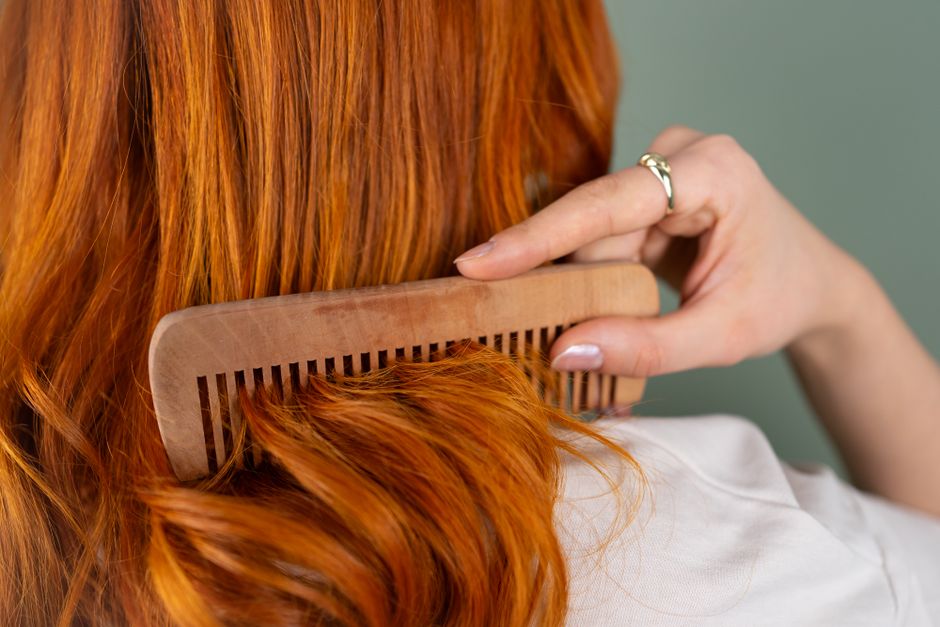 Como evitar que a escova rotativa puxe o cabelo